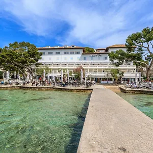 Illa D'or & Club Apts 4* Sup 4* Port de Pollença